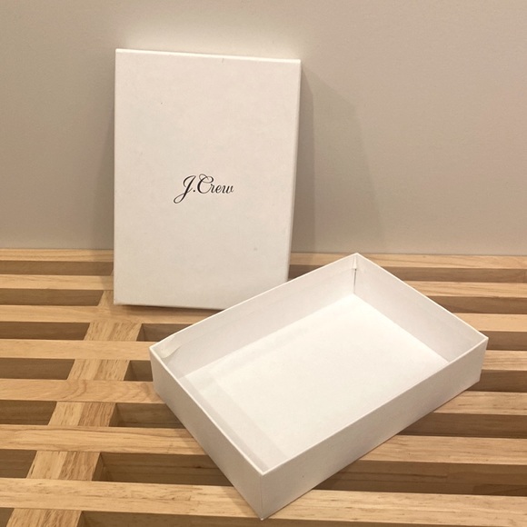 FREE ADD ON (with purchase) Small White J Crew gift box - Picture 3 of 6